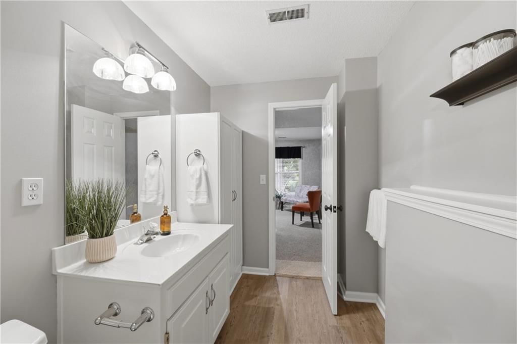 2417 S Ponca Avenue — photo 43
