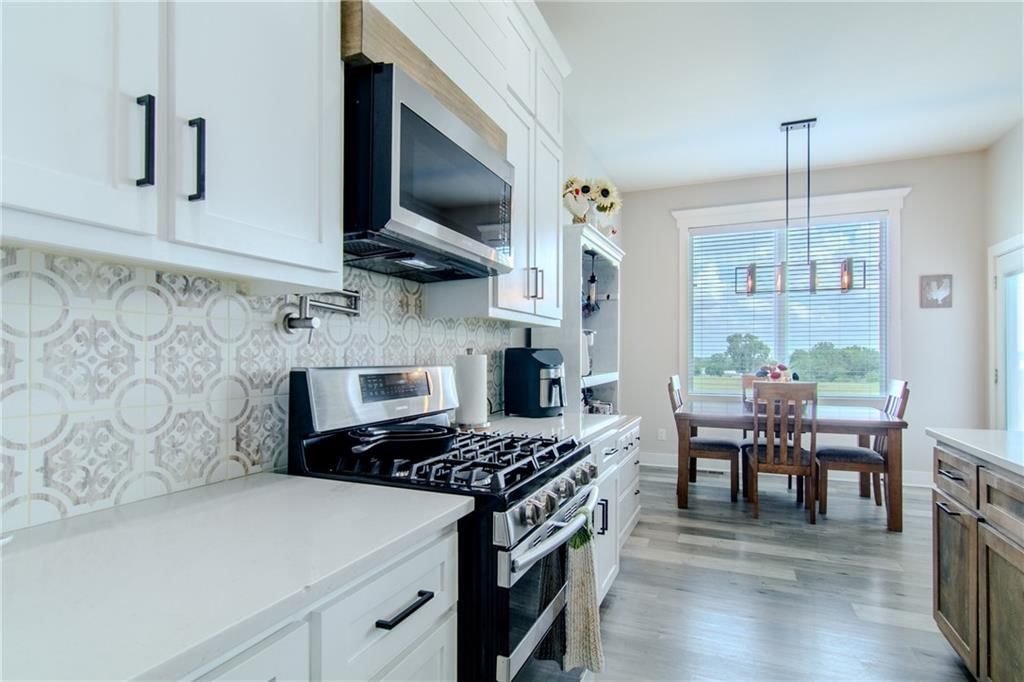 76 Casper Street — photo 3