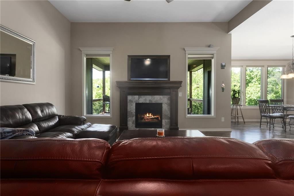7836 N Walrond Avenue — photo 7