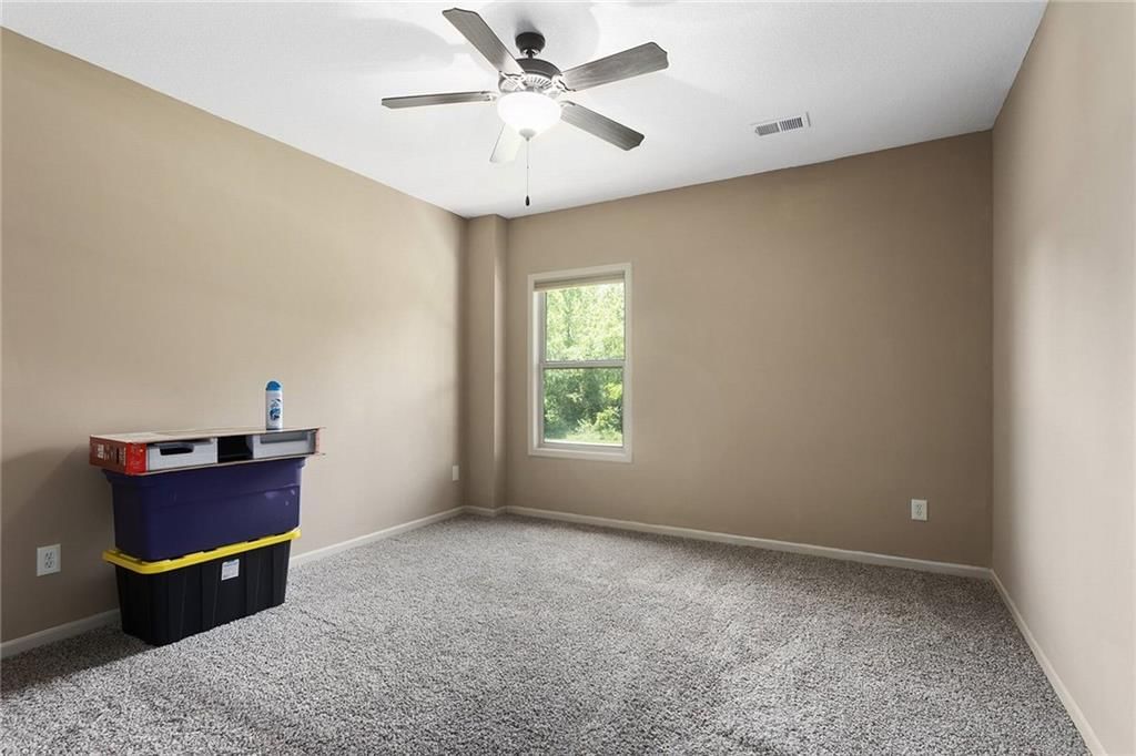 7836 N Walrond Avenue — photo 32