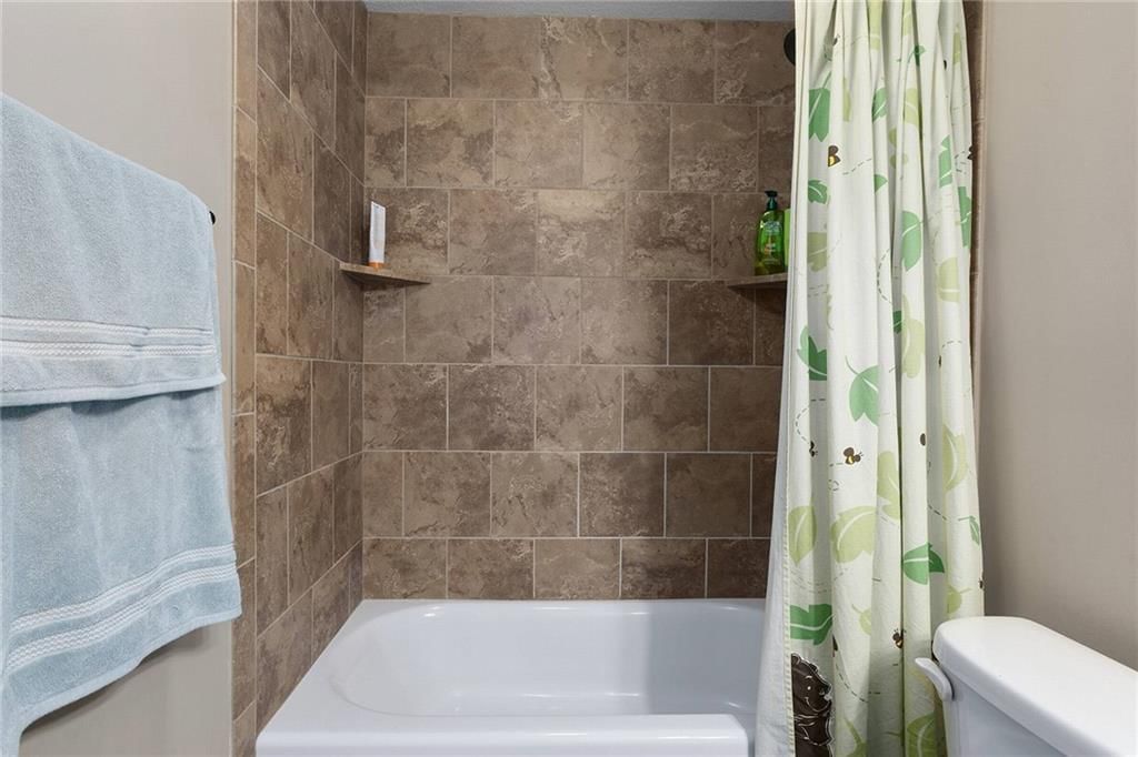 7836 N Walrond Avenue — photo 35