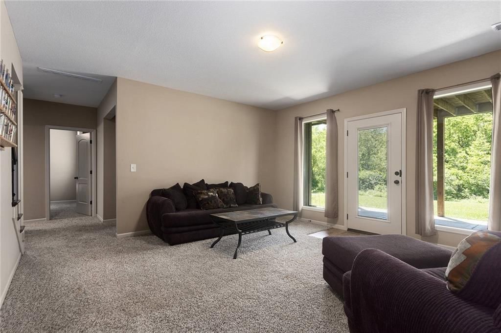 7836 N Walrond Avenue — photo 40