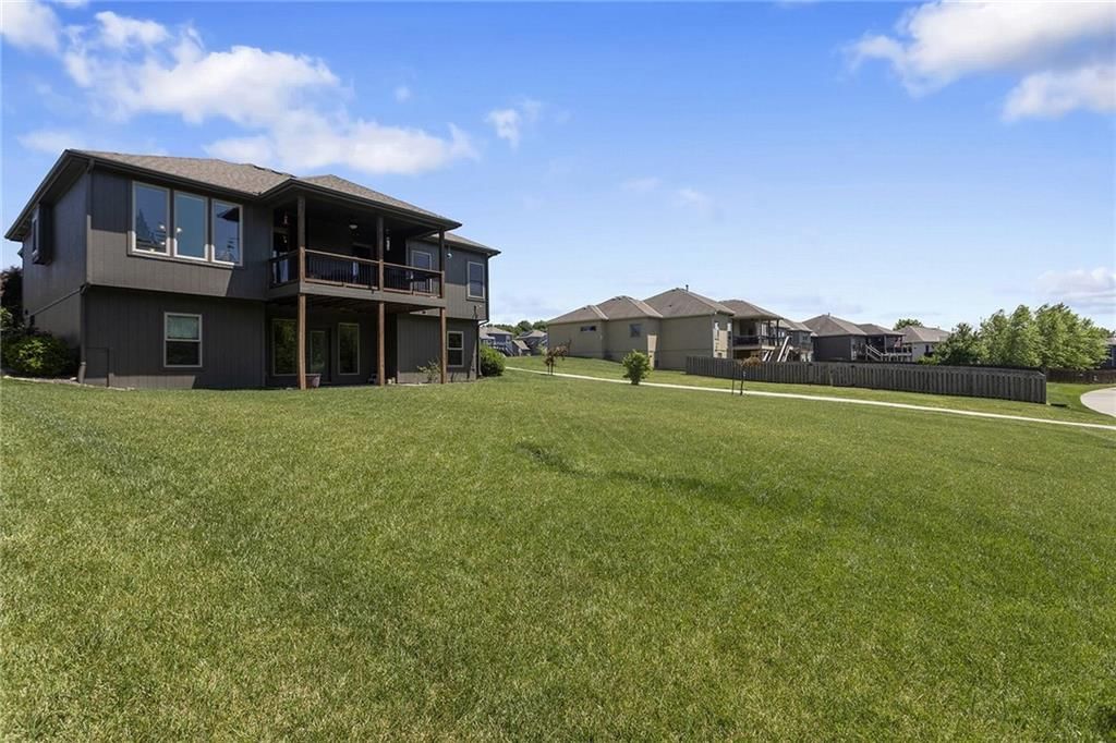 7836 N Walrond Avenue — photo 45