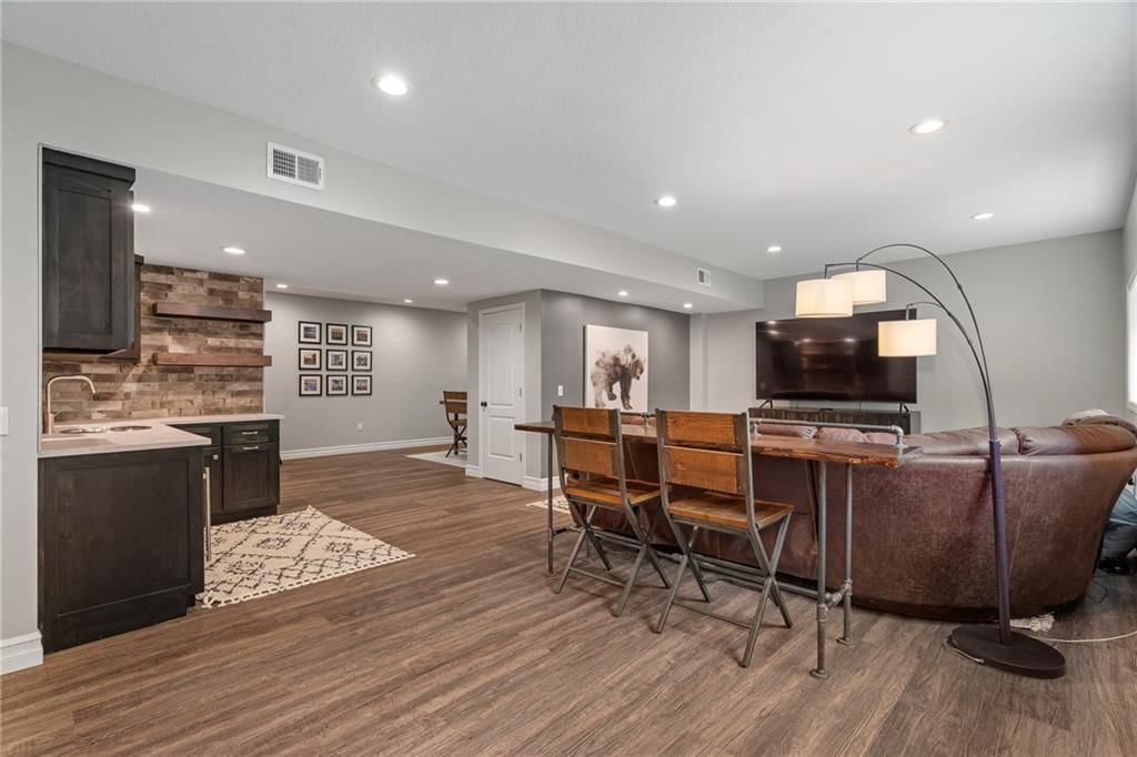 304 Shoreline Drive — photo 30