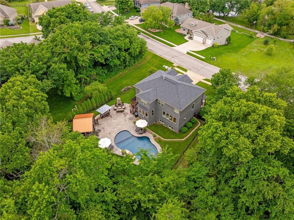 304 Shoreline Drive — photo 39