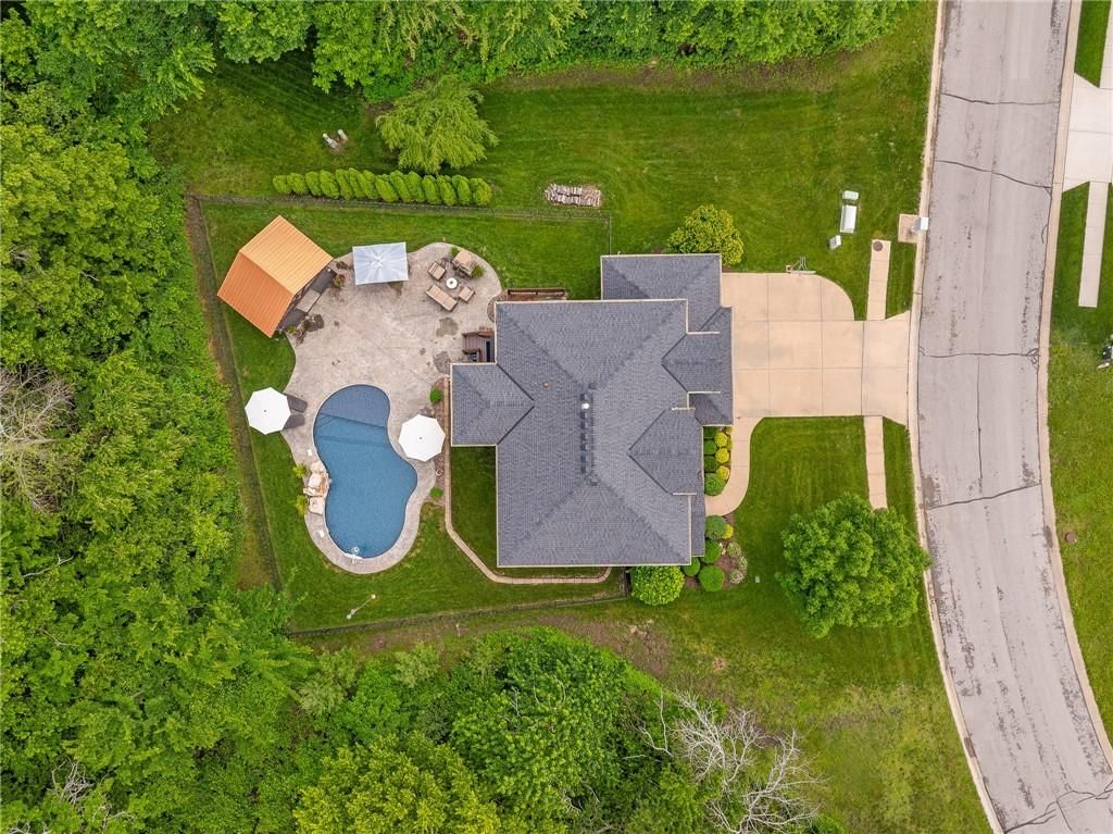 304 Shoreline Drive — photo 43