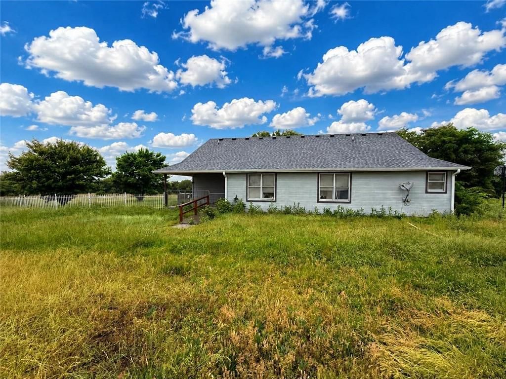 11512 Lostine Road — photo 4