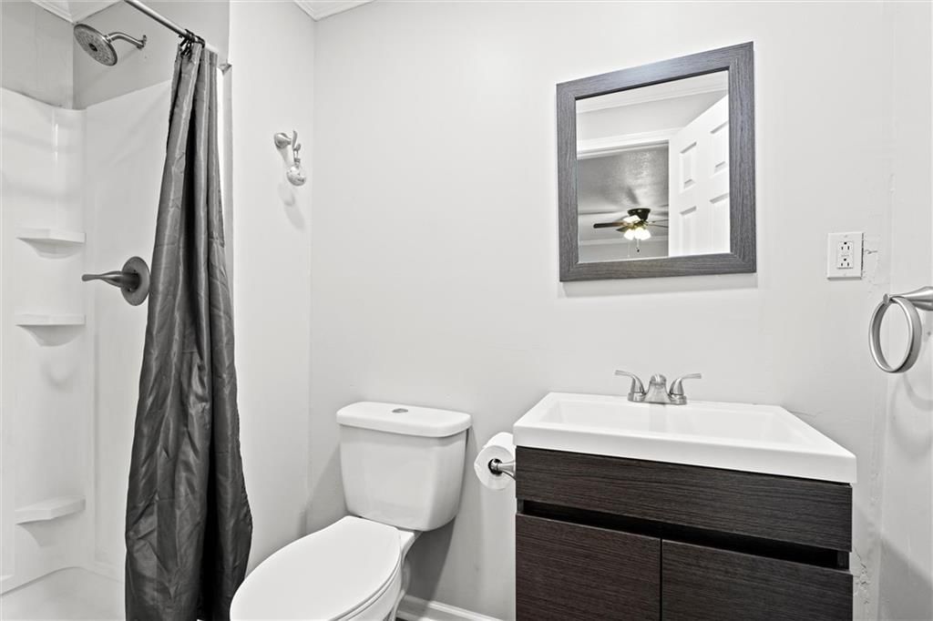 411 N Queen Ridge Avenue — photo 16