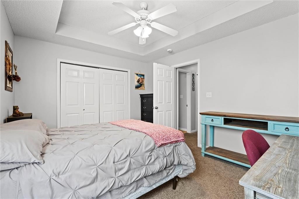 411 N Queen Ridge Avenue — photo 19