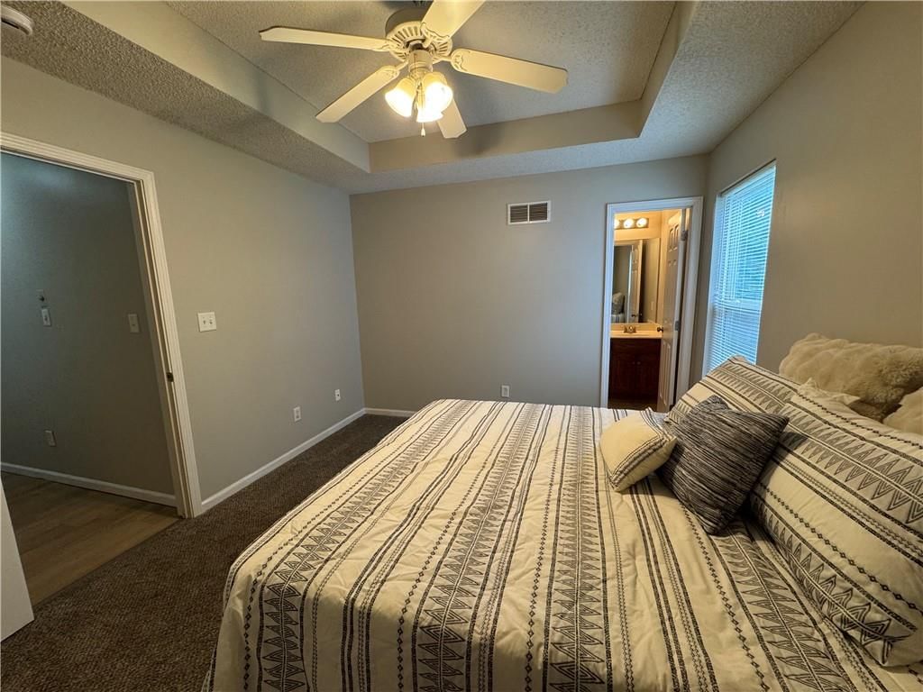 411 N Queen Ridge Avenue — photo 20