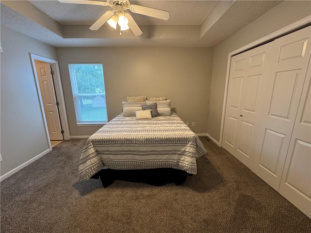 411 N Queen Ridge Avenue — photo 21