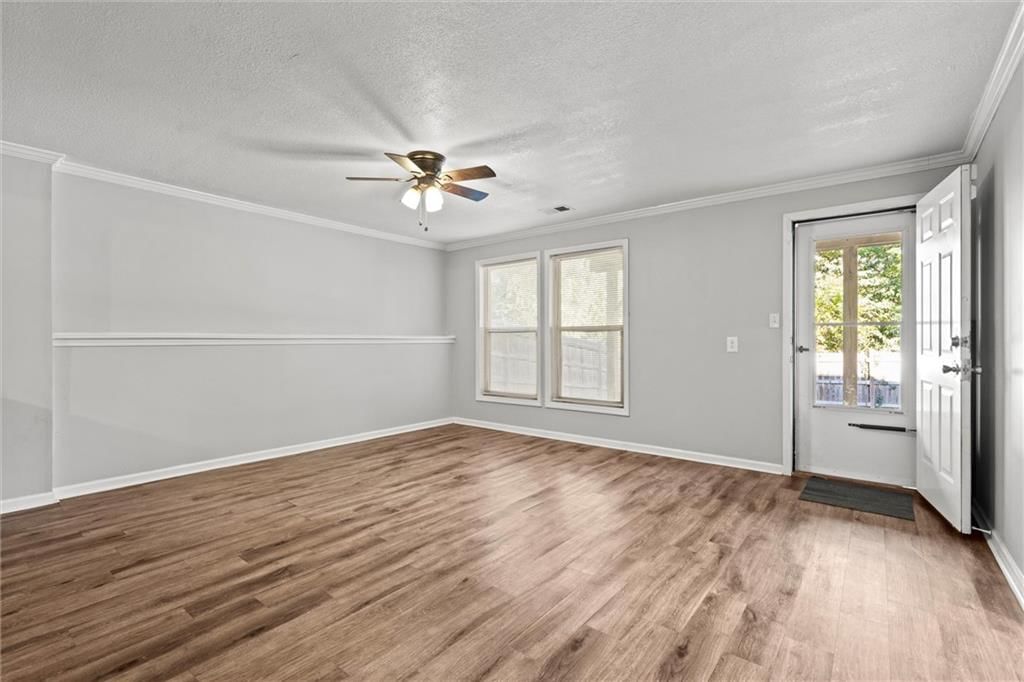 411 N Queen Ridge Avenue — photo 26
