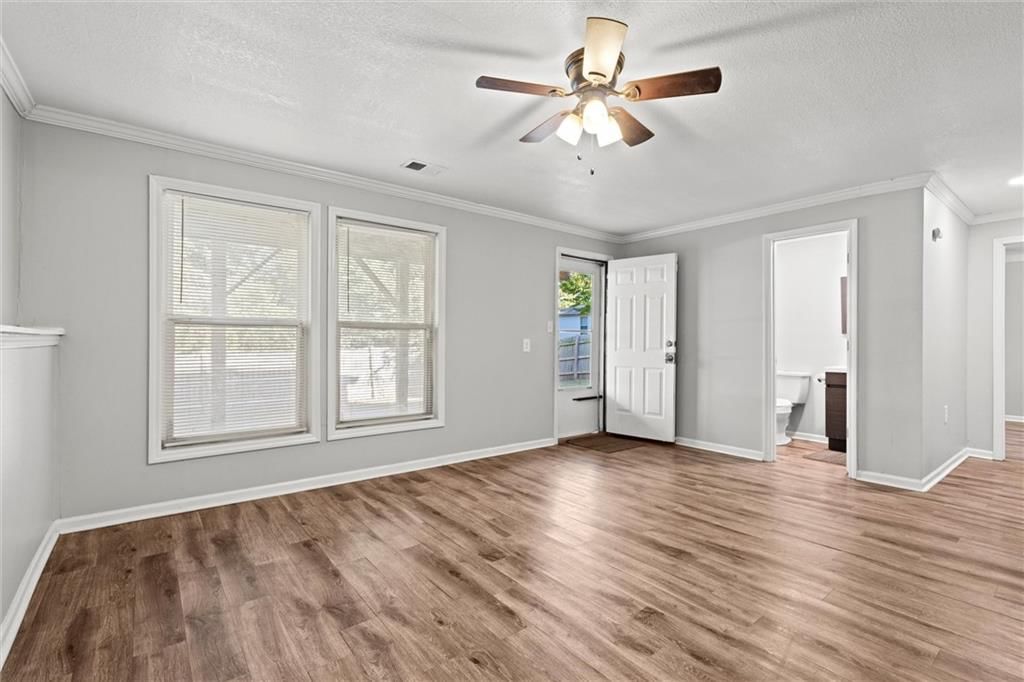411 N Queen Ridge Avenue — photo 28
