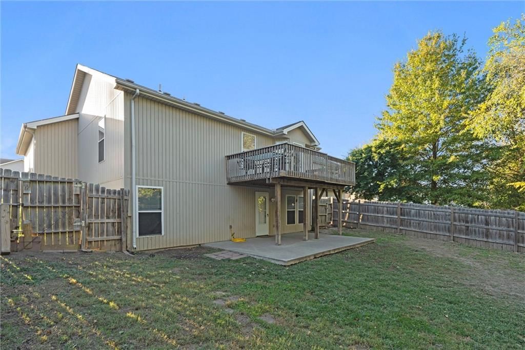 411 N Queen Ridge Avenue — photo 40