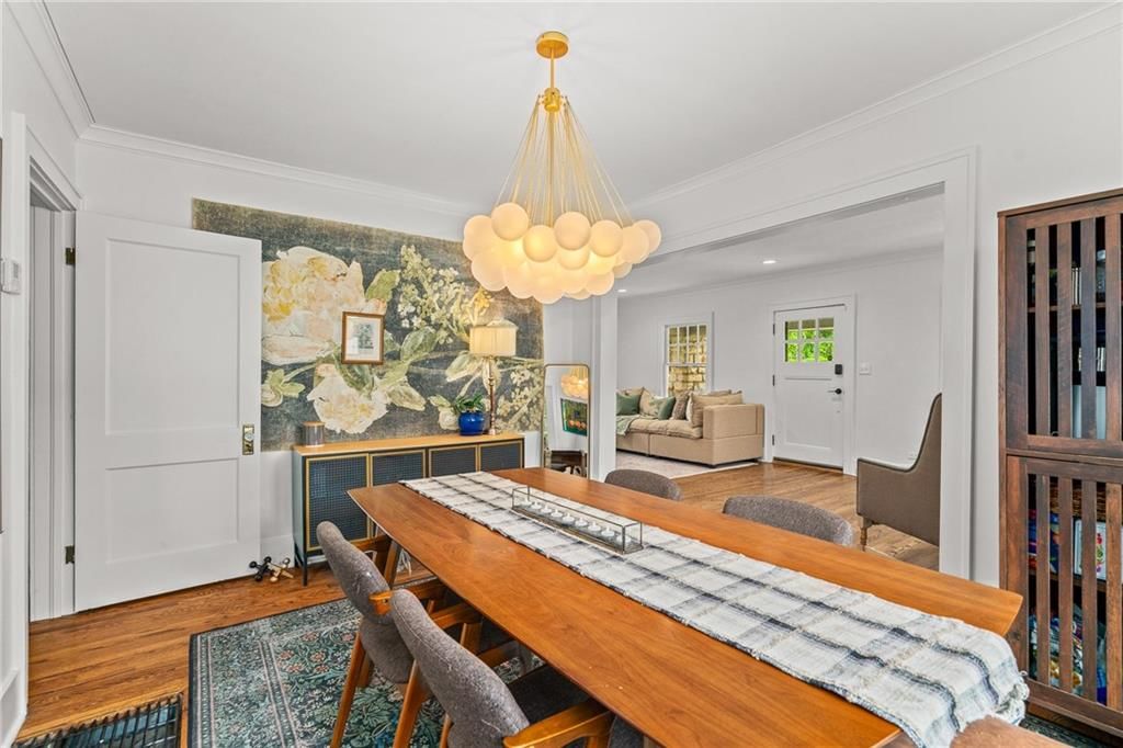 415 E 61st Street — photo 10