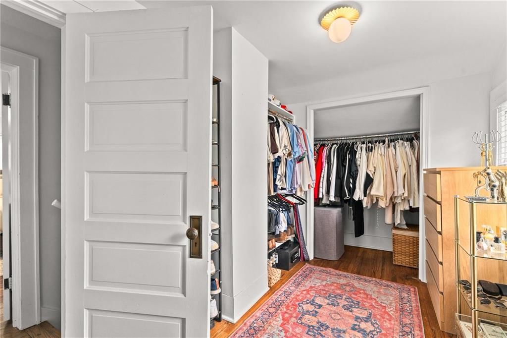 415 E 61st Street — photo 28