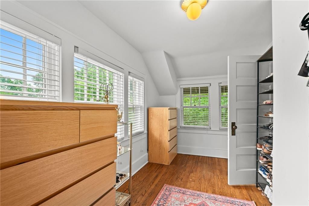415 E 61st Street — photo 29