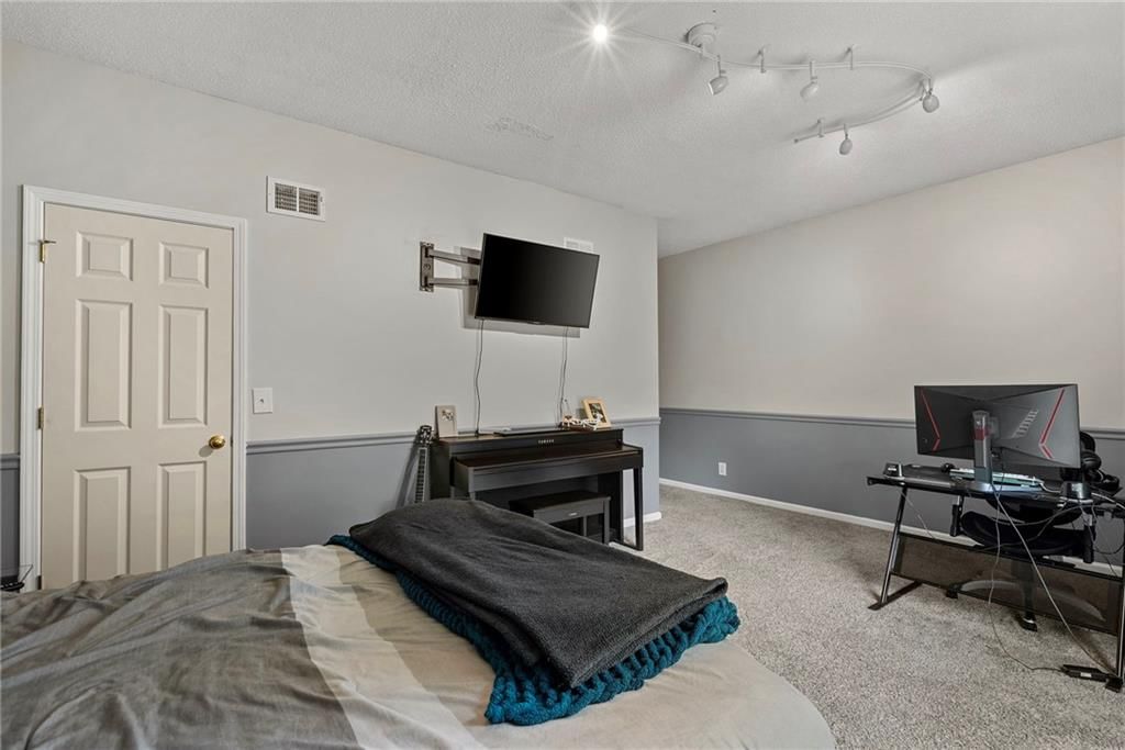 14421 Bluejacket Street — photo 34