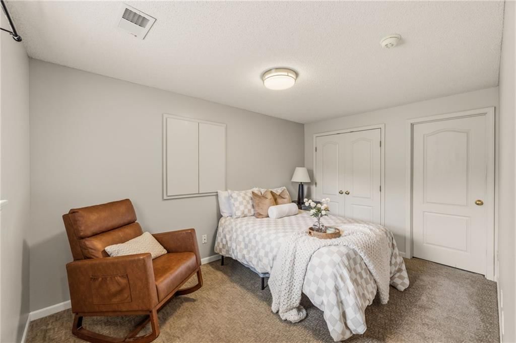 12183 S Troost Street — photo 27