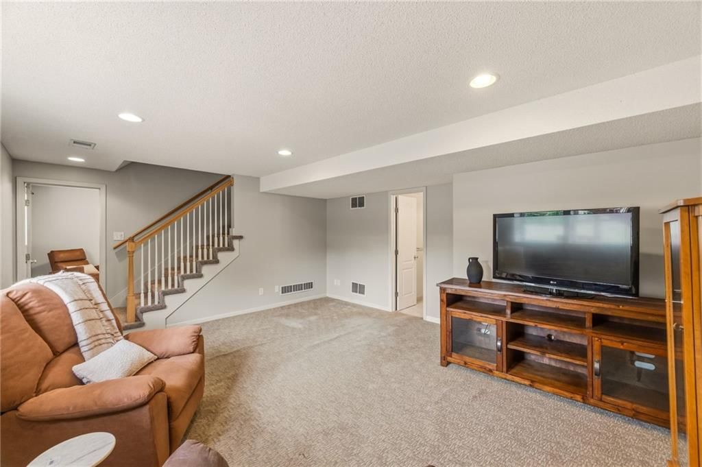 12183 S Troost Street — photo 48