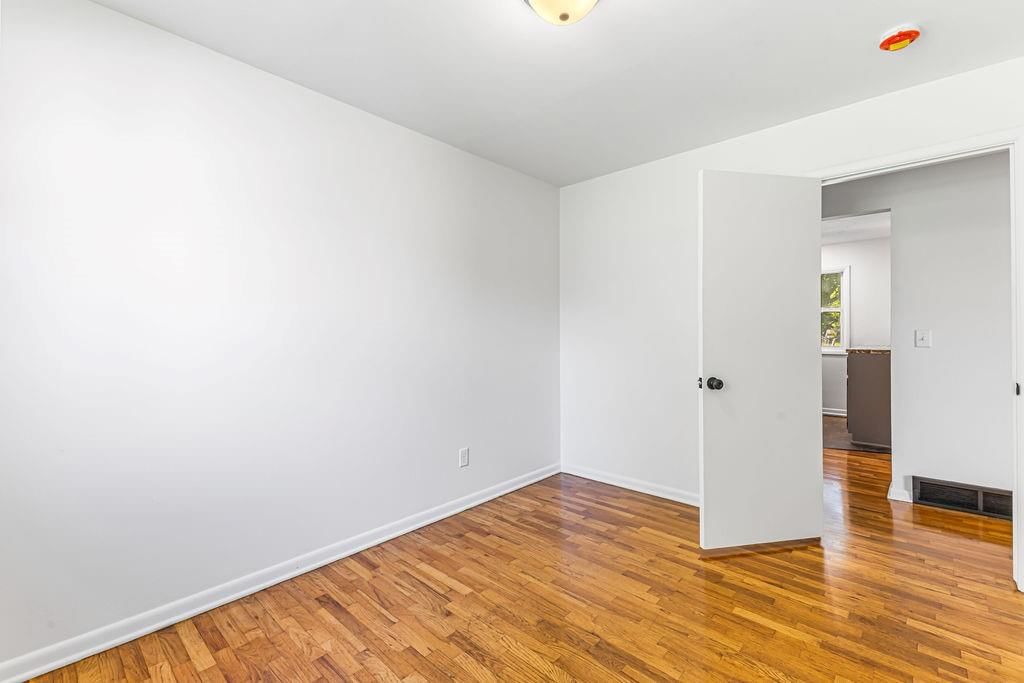 2621 Belle Street — photo 16