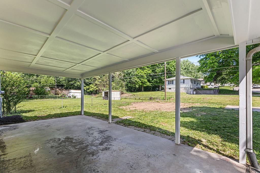 2621 Belle Street — photo 28