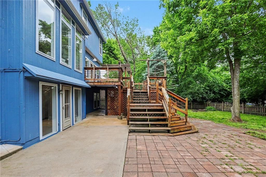 524 NE Garnet Lane — photo 32