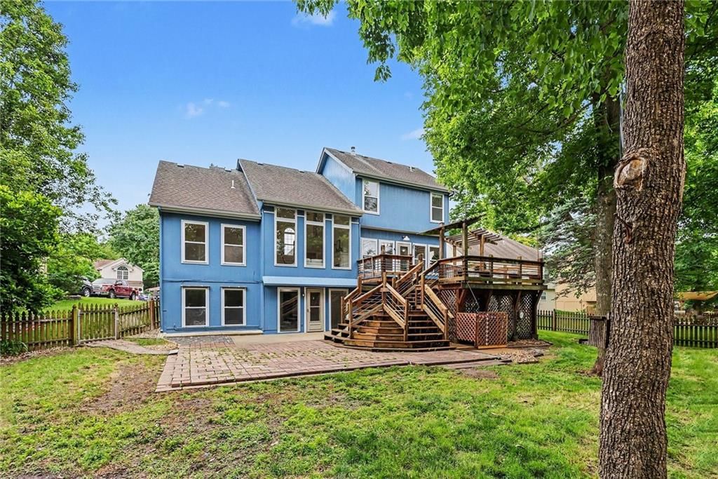 524 NE Garnet Lane — photo 33