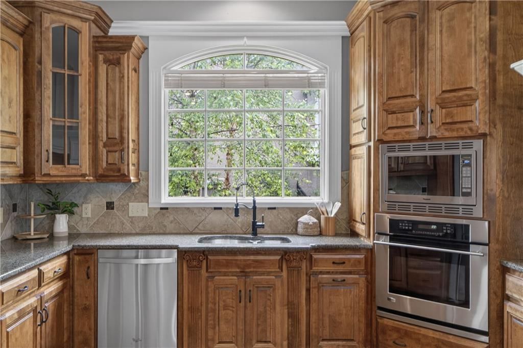 9414 W 149th Terrace — photo 23