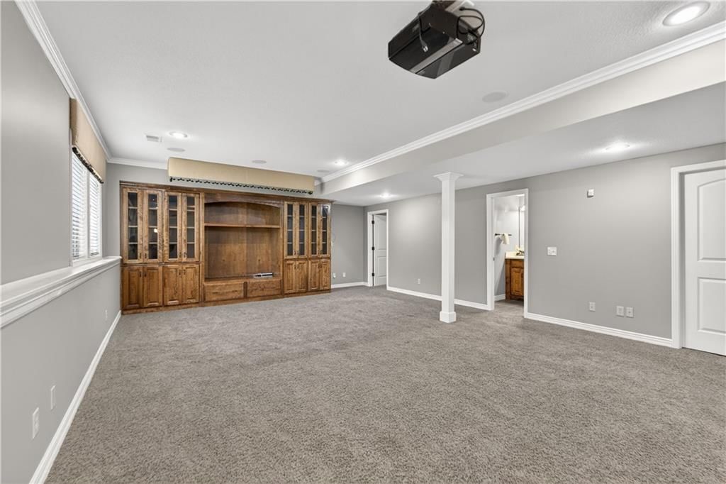 9414 W 149th Terrace — photo 79