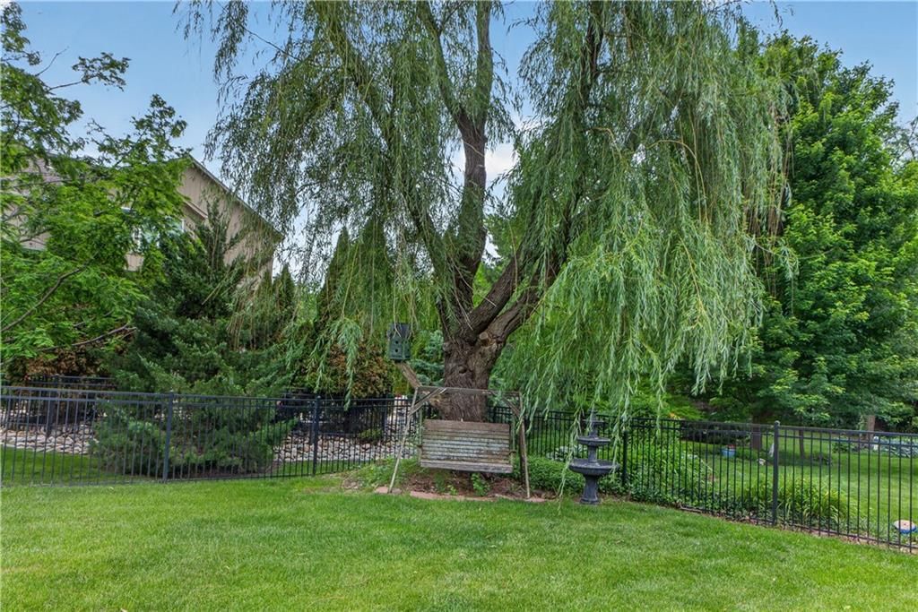 9414 W 149th Terrace — photo 91
