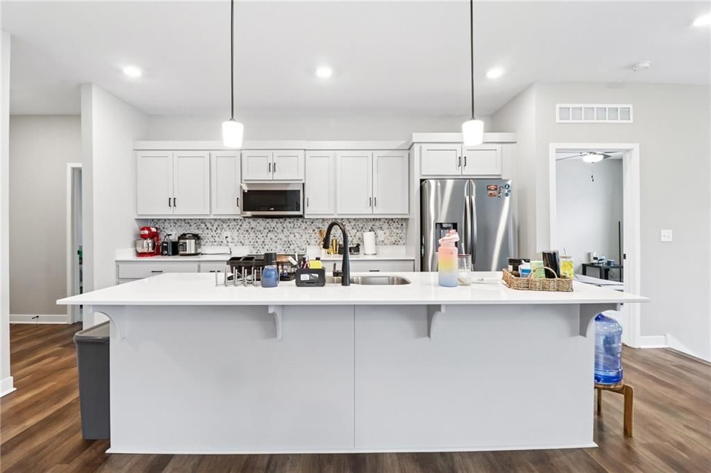 6900 NE 70th Street — photo 9