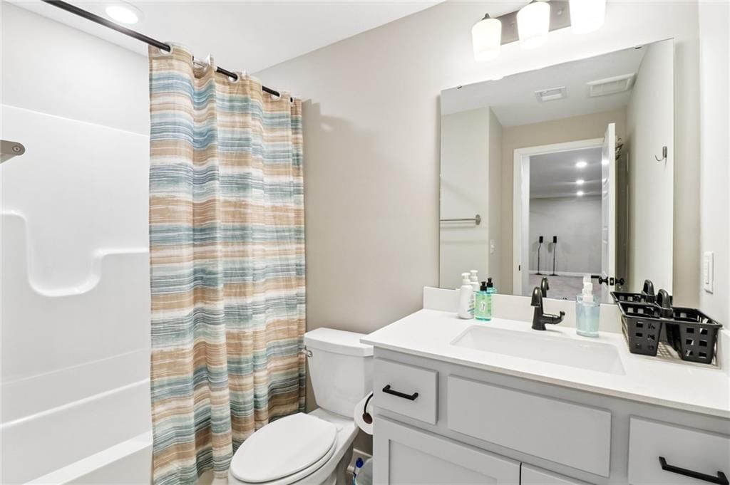 6900 NE 70th Street — photo 19
