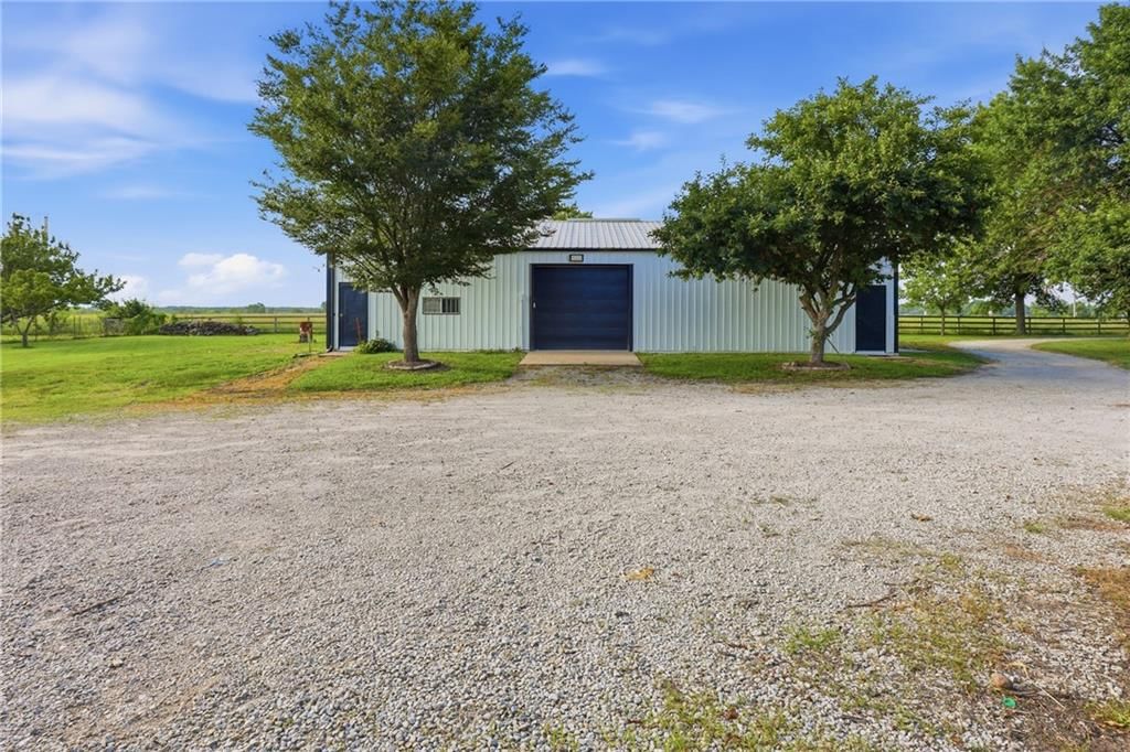 31700 Osawatomie Road — photo 74