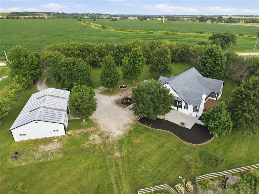 31700 Osawatomie Road — photo 84