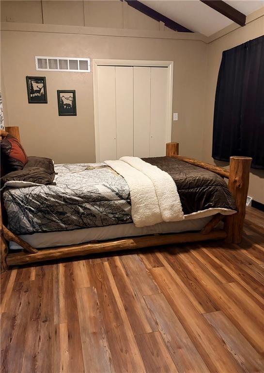 409 SW Lakeside Drive — photo 7