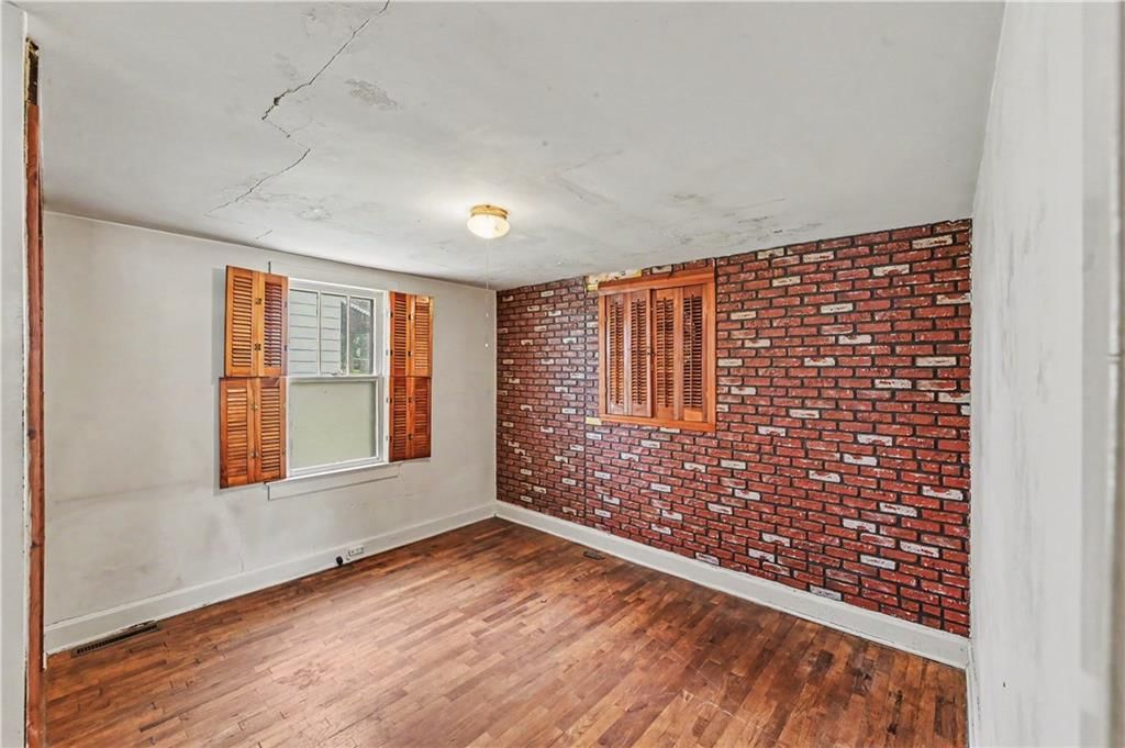 1129 S Dodgion Avenue — photo 11