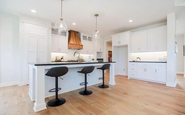 2813 NE 102nd Street — photo 4