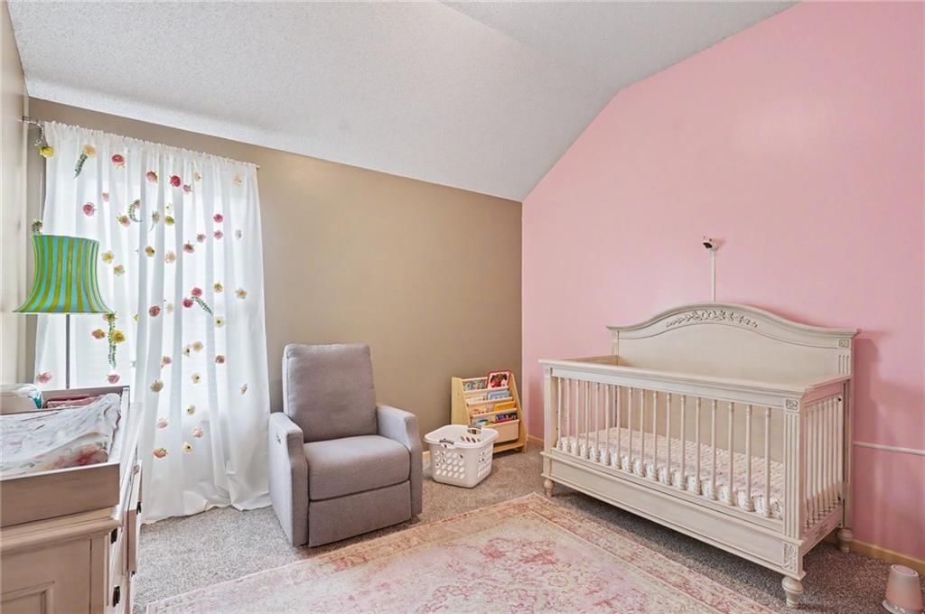 10208 Theden Circle — photo 28