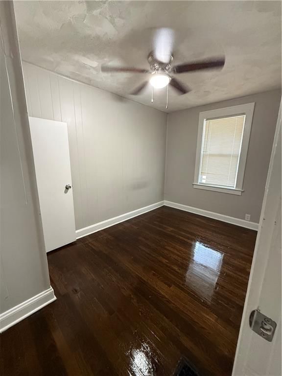 3915 Norton Avenue — photo 16