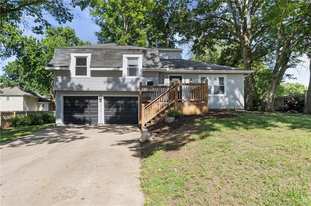 1000 N Woodland Street — photo 32
