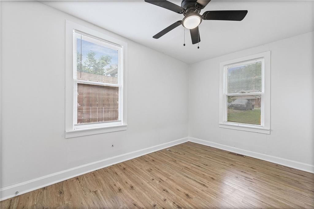 3320 Spruce Avenue — photo 12