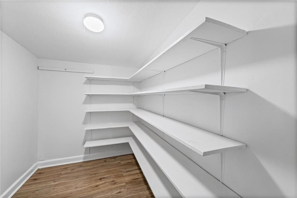 3320 Spruce Avenue — photo 18