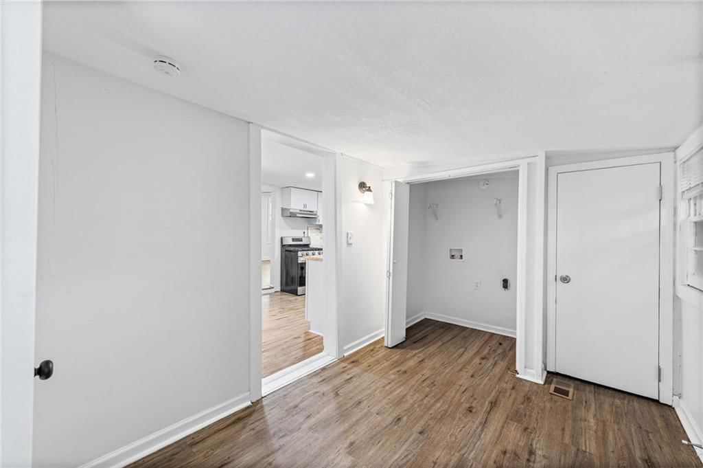 3320 Spruce Avenue — photo 23