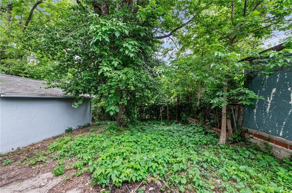 3320 Spruce Avenue — photo 28