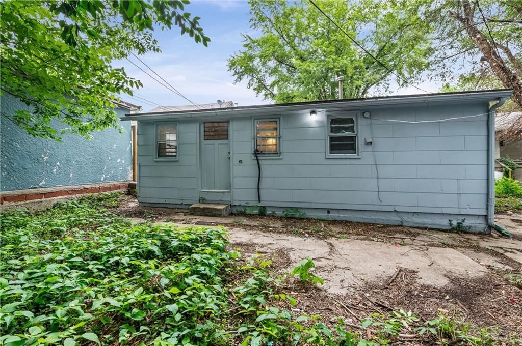 3320 Spruce Avenue — photo 33