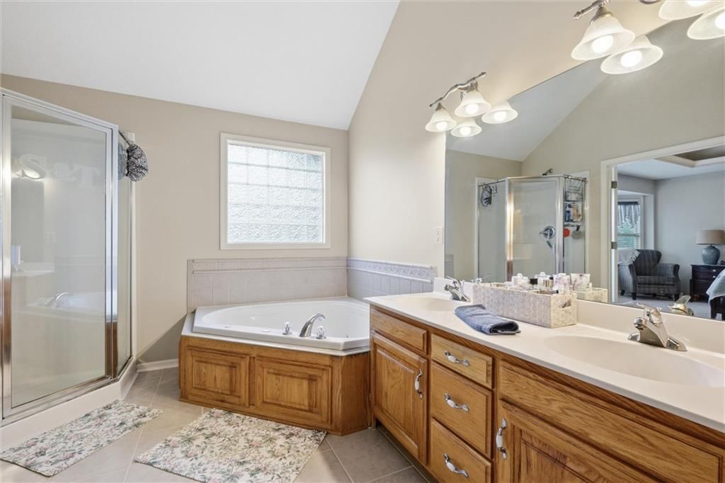 2353 SW Switchback Court — photo 13