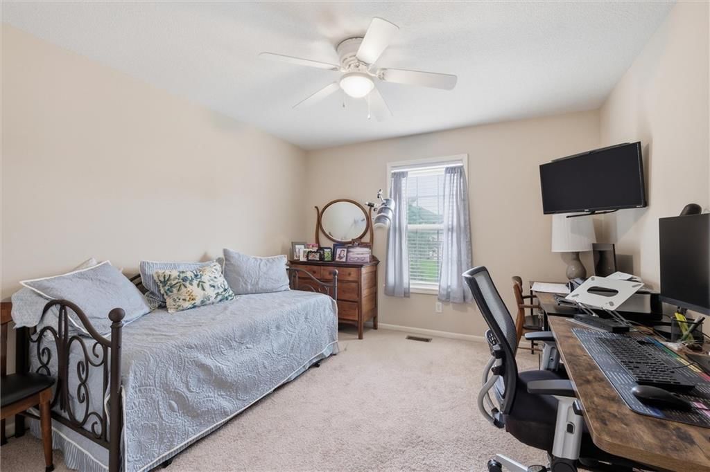 2353 SW Switchback Court — photo 16