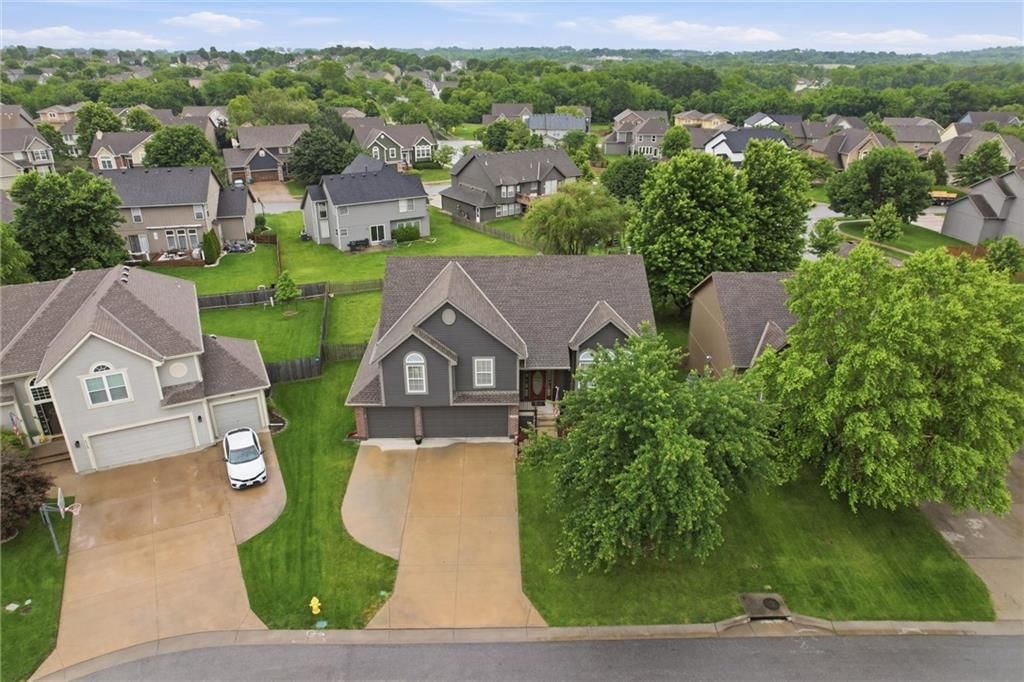 2353 SW Switchback Court — photo 28