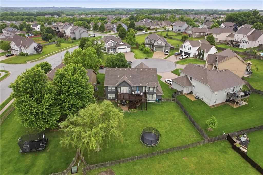 2353 SW Switchback Court — photo 29